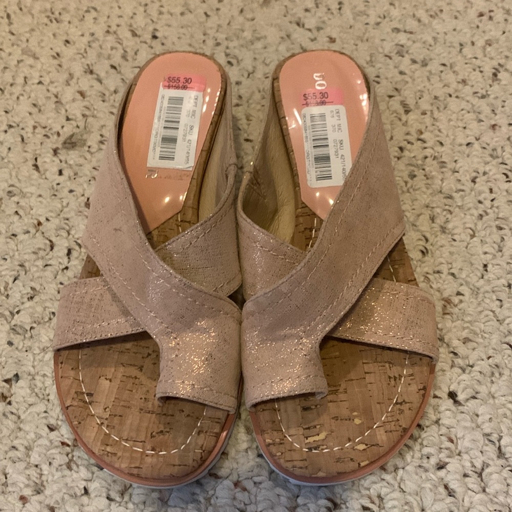 Fun wedge Donald Pilner sandals.